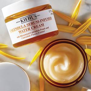 Kiehl’s  Calendula Serum-Infused Water Cream: quando tradizione e innovazione si uniscono, nasce la nuova crema d’acqua con siero di calendula