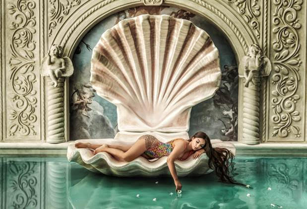 Twinset lancia la nuova capsule collection beachwear co-creata con Elettra Lamborghini