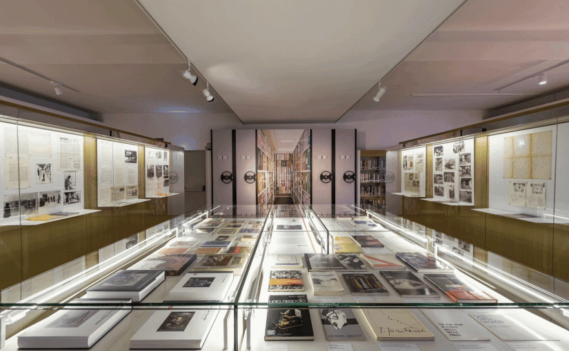 Museo del Novecento Enrico Crispolti LA CRITICA IN ATTO