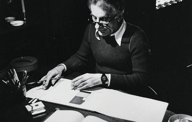 MILANO AL CASTELLO SFORZESCO UNA MOSTRA CELEBRA IL CENTENARIO DI GIANFRANCO FRATTINI, MAESTRO DEL DESIGN